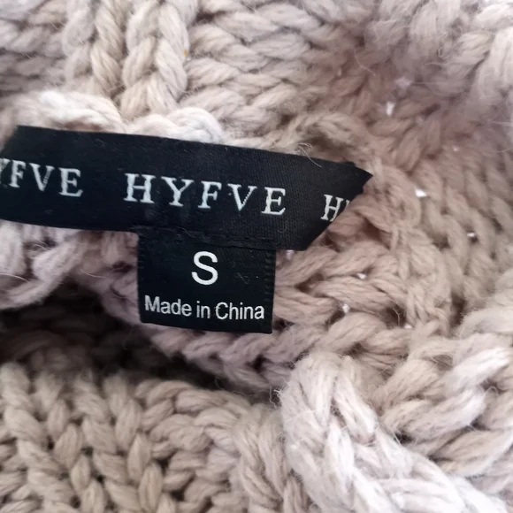 HYFVE Cable Knit Turtleneck Sweater - Blush Sz.S EUC - Picture 5 of 6